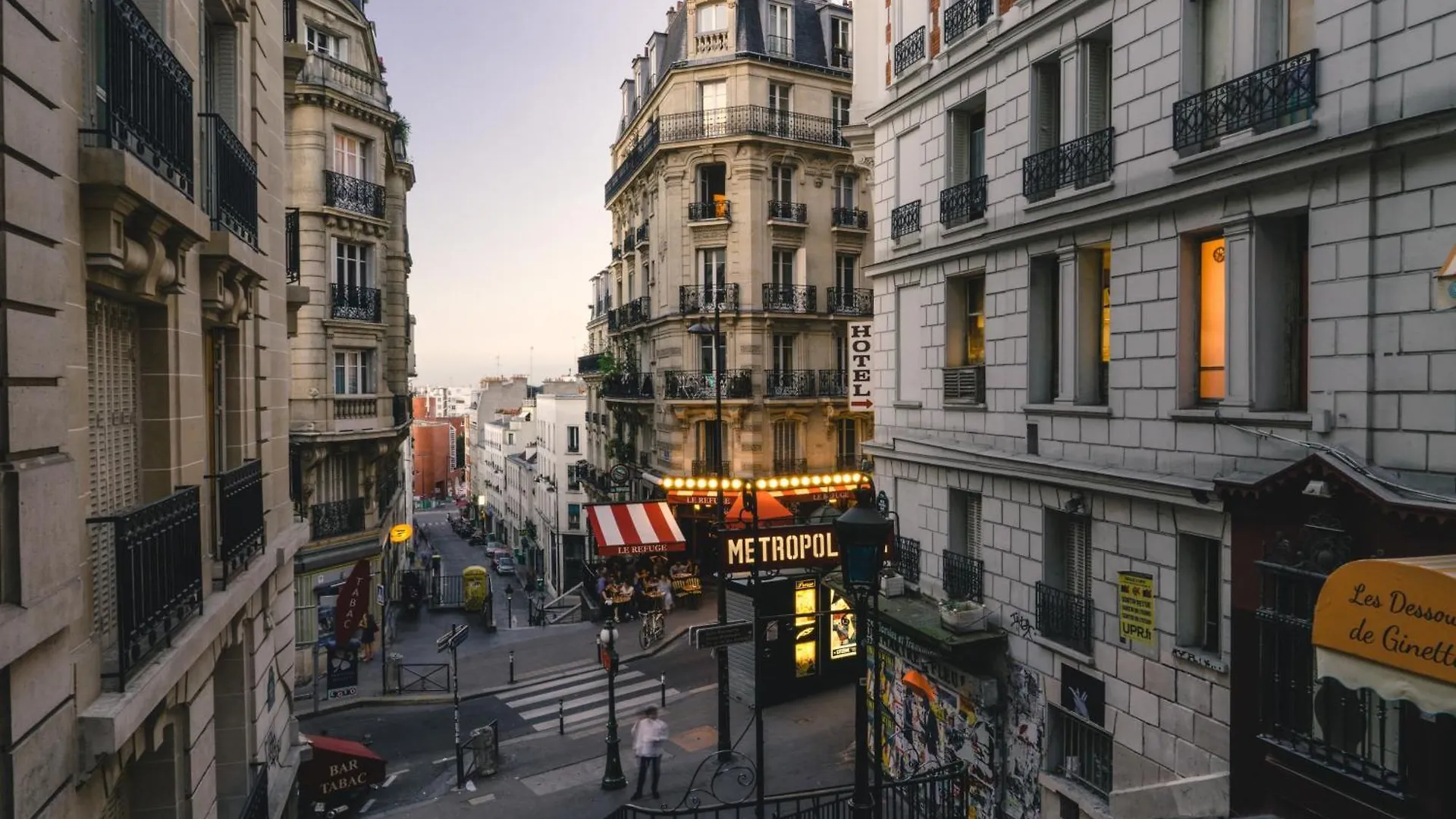 Eiffel & Invalides - Cityapartmentstay Paris